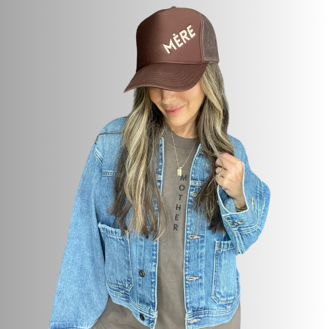 MÉRE - Embroidered Trucker Hat - Mocha