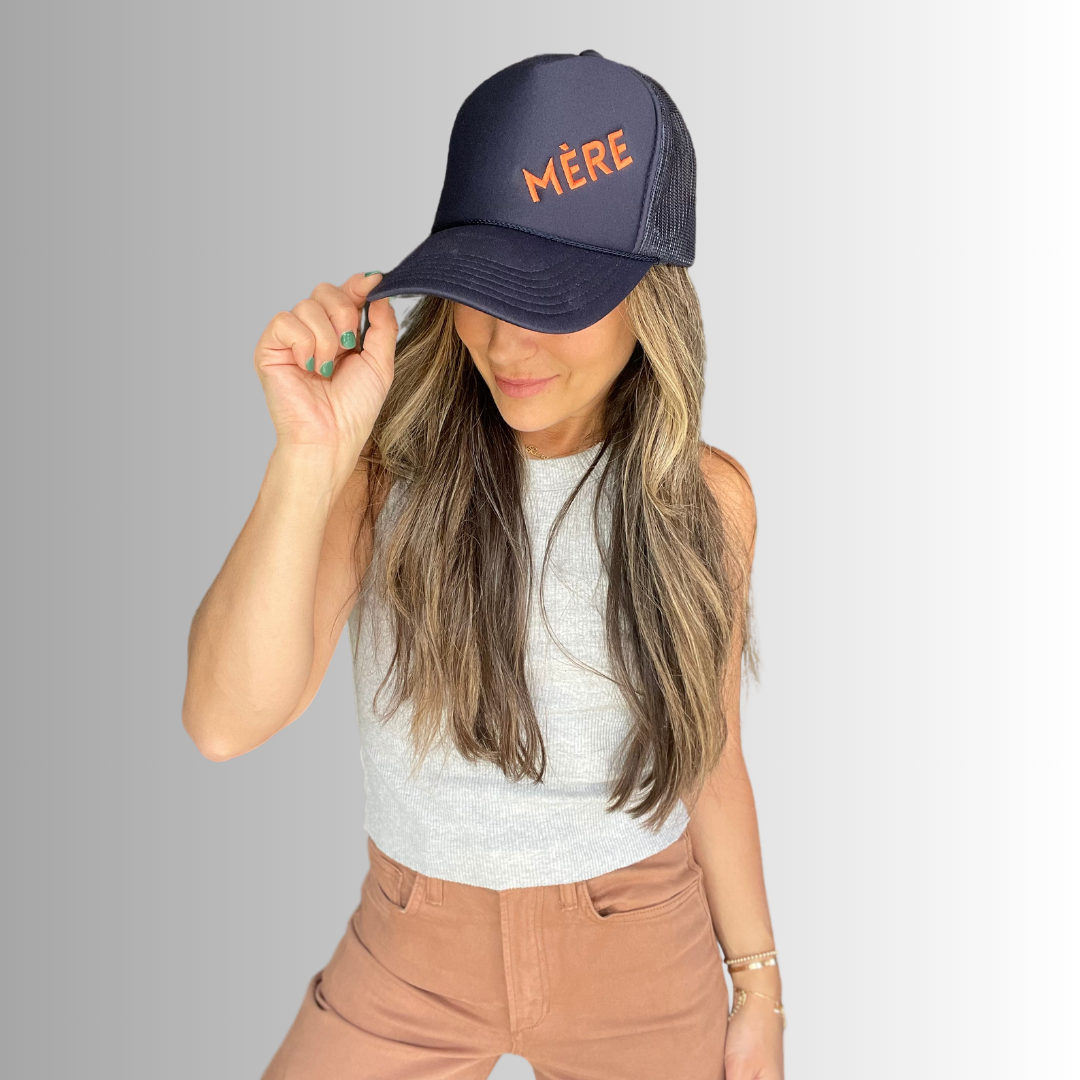 MÉRE - Embroidered Trucker Hat - Navy